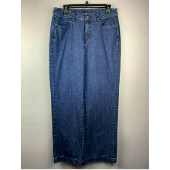 L L Bean Blue Jeans - Picture 5 of 5